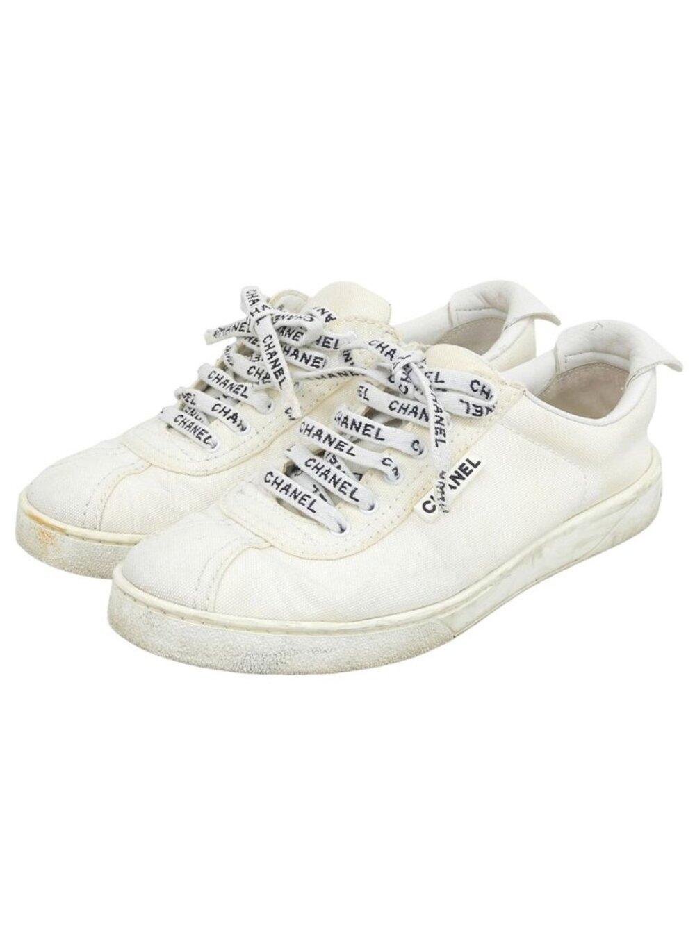 Chanel CC Logo Canvas Low-Top Sneakers White